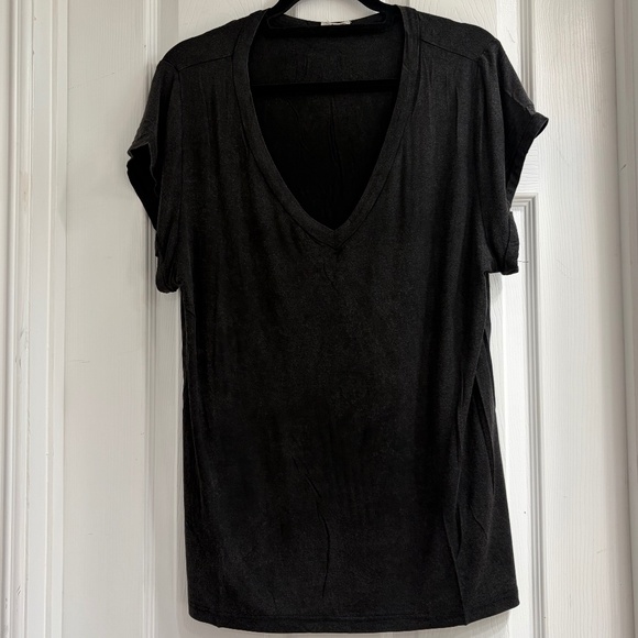 New POL Basic V Neck Short Cap Sleeve T Shirt Dark Charcoal Top Pullover Medium - Picture 7 of 7